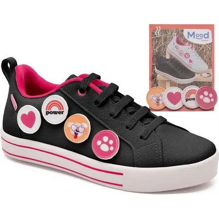 Tênis Infantil Casual Preto Com Patches Divertidos