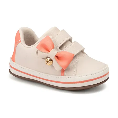 Tênis Fofinho De Bebê Com Laço Charmoso E Velcro